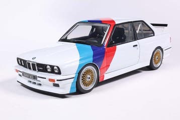 Solido 1:18 - Modelauto - BMW E30 M3 M-power (1987) -, Nieuw