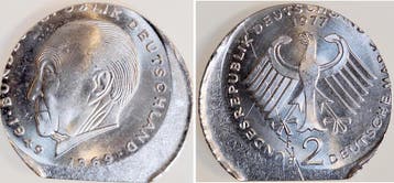 1977f Duitsland 2 Dm Adenauer massives Zainende en 25% de..., Verzenden