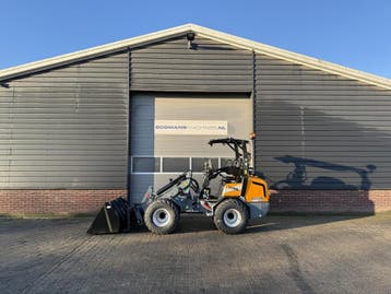Giant G2500 X-TRA HD minishovel / kniklader NIEUW, Zakelijke goederen, Machines en Bouw | Kranen en Graafmachines, Ophalen, Wiellader of Shovel