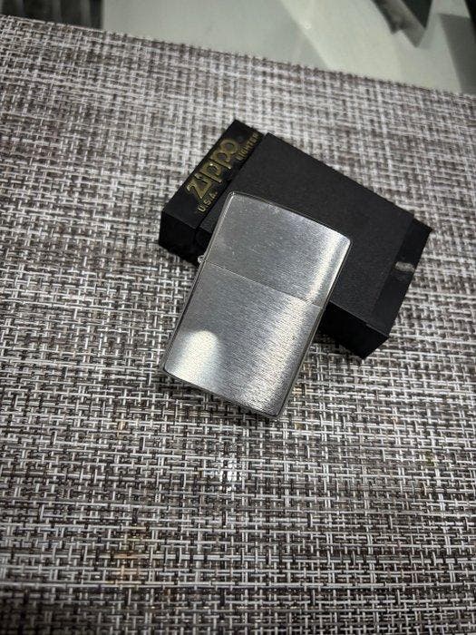 Zippo - Aansteker - Staal (roestvrij), Verzamelen, Rookartikelen, Aanstekers en Luciferdoosjes