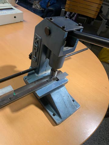 KRIS Channel Cutting Press – professionele channelschaar, Ophalen, Gebruikt