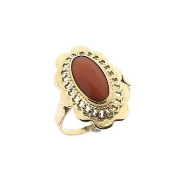 Vintage gouden ring met bloedkoraal, Gebruikt, Ophalen of Verzenden, Kleiner dan 17, Met edelsteen