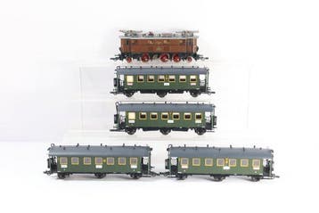 Roco H0 - 43048 - Treinset (1) - 5-Delige set met locomotief, Nieuw