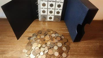Verenigd Koninkrijk. Big U.K - Ing Silver -coin binder +hard