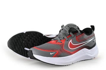 Nike Sportschoenen Jongens in maat 38 Grijs, Kinderen en Baby's, Kinderkleding | Schoenen en Sokken, Verzenden, Zo goed als nieuw