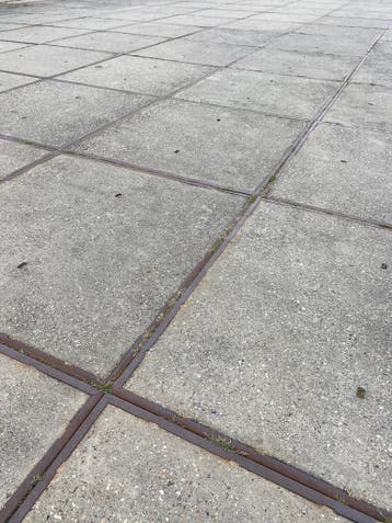 Gebruikte betonplaat 200x125x14 met hoeklijn B-keus..., Ophalen of Verzenden, Nieuw