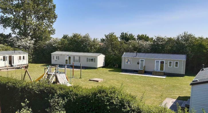 Last minute: 15-22 augustus chalet Tempo 15% korting, Vakantie, Vakantiehuizen | Nederland, Landelijk, Zeeland, Aan zee, Chalet, Bungalow of Caravan