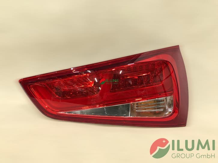 AUDI A1 8X 11-14 ACHTERLICHT RECHTS LED EUR 8X0945094B, Auto-onderdelen, Verlichting, Gebruikt, Audi, Verzenden