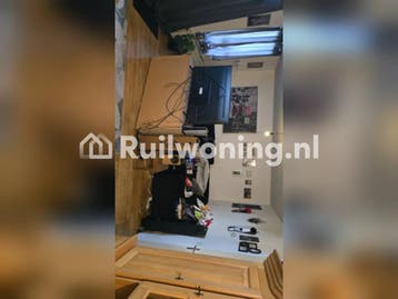 Ruime beneden woning met grote tuin zoekt plek in Almere, Almere