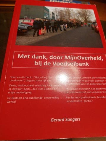 Met dank, door mijnoverheid, bij de voedselbank, Verzenden, Zo goed als nieuw, Gerard Sangers