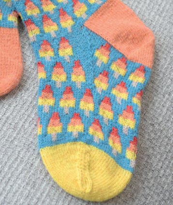 Breipatroon Warme Sokken met vrolijke Fair Isle raketijsje, Ophalen of Verzenden, Nieuw