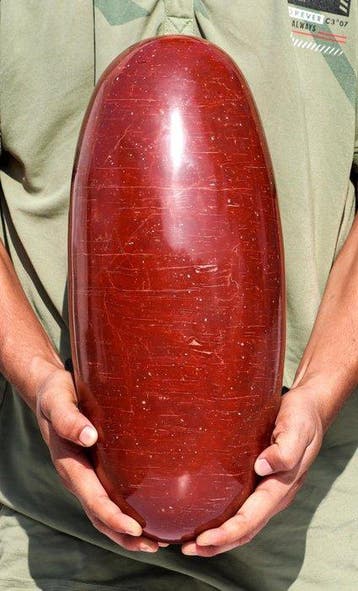 Museumkwaliteit 18,72 kg natuurlijke rode jaspis lingam