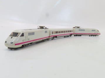 Märklin H0 - 3671 - Treinstel (1) - 3-Delige set ICE, Nieuw