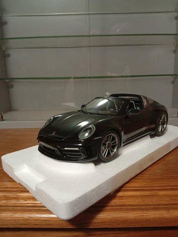 Minichamps 1:18 - Modelauto - Porsche 911 Targa - Porsche, Hobby en Vrije tijd, Nieuw