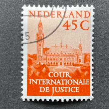 Dienstzegels 1977 [N.V.P.H. nr. D042], Postzegels en Munten, Postzegels | Nederland, Ophalen of Verzenden, Gestempeld