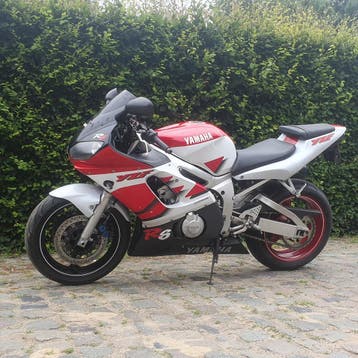 Yamaha R6 Rood Wit 2000, 4 cilinders, Motorrijbewijs A, Super Sport, Meer dan 35 kW