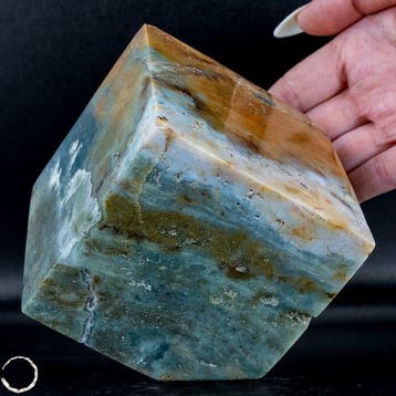 Bijzondere amazoniet-agaatkubus uit Brazilië – geometrie
