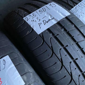 2 x Pirelli PZero 235-50-19 Zomerbanden 4,5mm, 19 inch, Gebruikt, Ophalen of Verzenden, 235 mm