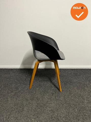Skandiform Deli vergaderstoel - Grijs/zwarte stoel met ho..., Vergader- of Presentatieruimte, Ophalen of Verzenden, Gebruikt, Stoel