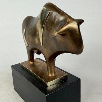 Robert Dyrcz - The bull - bronze