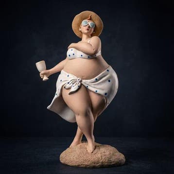 Beeld, Strand dame - 28 cm - Hars