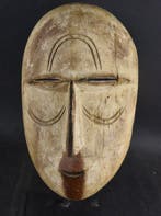 Masker van de ngil - Giftand - Gabon
