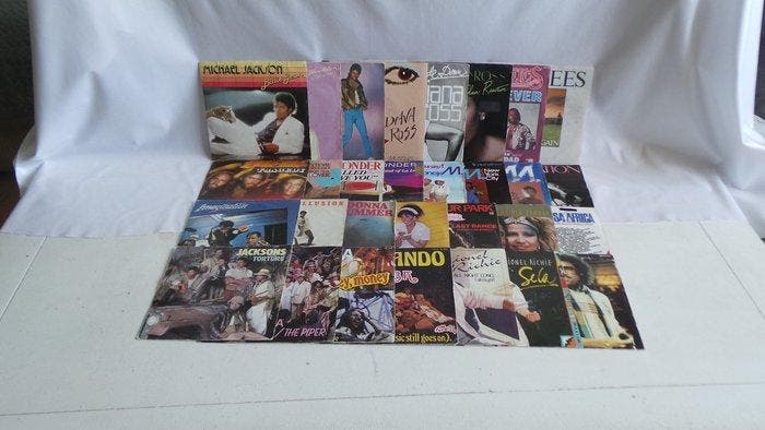 Various Artists/Bands in 1980s - Collection of 30 x 7, Cd's en Dvd's, Vinyl Singles