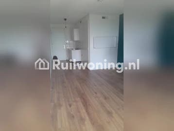 Leiden: Compacte flat te ruilen
