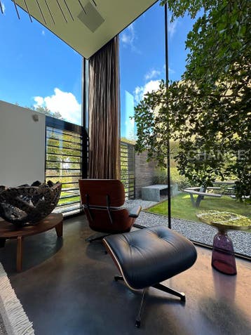 Vitra Lounge Chair + Ottoman verschillende kleuren NIEUW, Huis en Inrichting, Nieuw, Leer, High-end Furniture