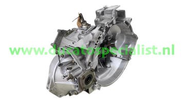 Gereviseerde versnellingsbak Peugeot J5 2.5D/TD type 280/290, Ophalen of Verzenden, Gereviseerd, Peugeot