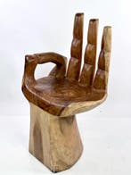 Stoel - Teak - De vorm van de hand
