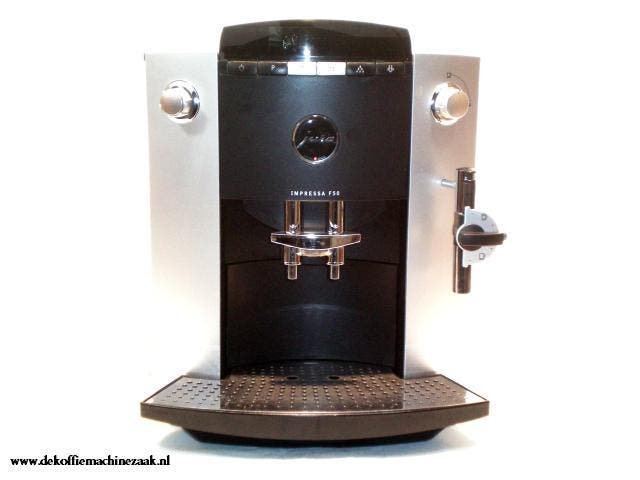 Jura F50 incl. servicebeurt en met garantie!, Witgoed en Apparatuur, Koffiezetapparaten, 2 tot 4 kopjes, Gebruikt, Gemalen koffie