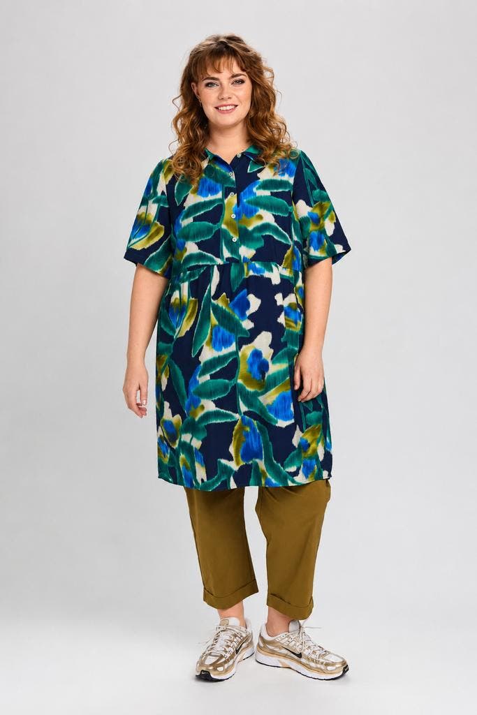 Studio jurk lise Maat:, Kleding | Dames, Jurken, Overige kleuren, Nieuw, Verzenden