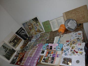 Wereld. Collection of coins and banknotes and more incl.