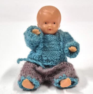 Vintage ES Germany mini babypop van hard plastic met, Verzenden, Gebruikt