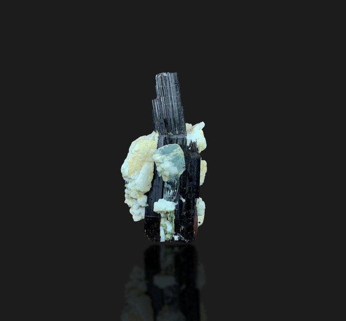 Zwarte tourmalijn met blauwe aquamarijn en veldspaat –, Verzamelen, Mineralen en Fossielen