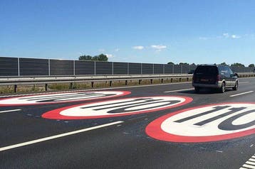 Premark thermoplastische markering, verbodsbord “30 km” -, Verzenden