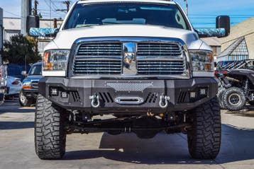 DV8 Offroad 10-18 RAM 2500 Front Bumper, Ophalen of Verzenden, Nieuw
