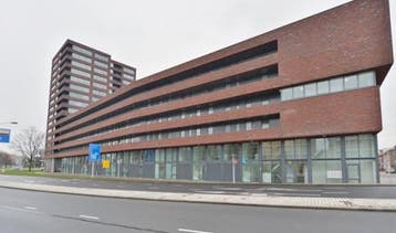 Te Huur 4 Kamer Appartement Koning Davidstraat In Zaandam, Huizen en Kamers, Huizen te huur, Direct bij eigenaar, Noord-Holland
