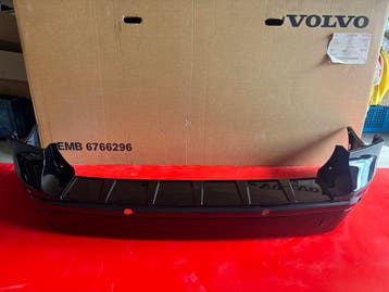 Volvo V50 2004-2012 Achterbumper Orig. Nieuw 30678066 Zwart, Auto-onderdelen, Ophalen, Nieuw, Volvo, Achter