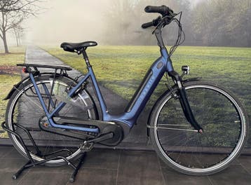 Nette Gazelle Grenoble C7+ E-Bike met Bosch Plus Middemotor, Ophalen of Verzenden, Zo goed als nieuw, 51 tot 55 cm, 50 km per accu of meer