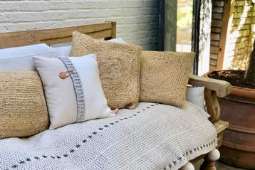 Haakpatroon Kussenhoes Live Love Laugh - Handmadejolie, Ophalen of Verzenden, Nieuw