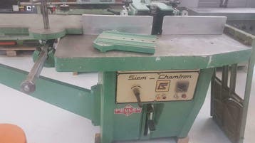 Chambon T 321 Tafelfrees met pennentafel, Ophalen