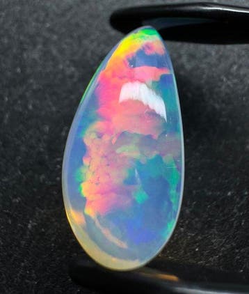 Opaal Cabochon- 1.79 g