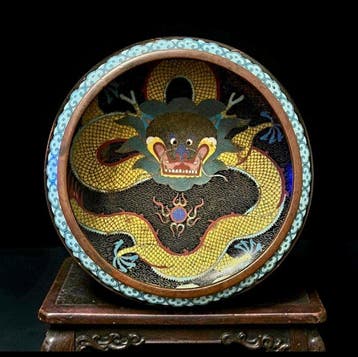 Zeldzaam rond bassin met cloisonné emaille en verguld brons, Antiek en Kunst
