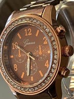 Geneua Rosé horloge met stras, Sieraden, Tassen en Uiterlijk, Horloges | Dames, Verzenden, Zo goed als nieuw