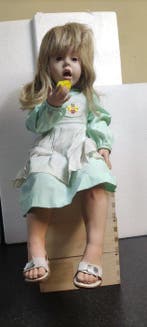 Handmade By Belgian Doll Maker - Pop - Singing Doll -