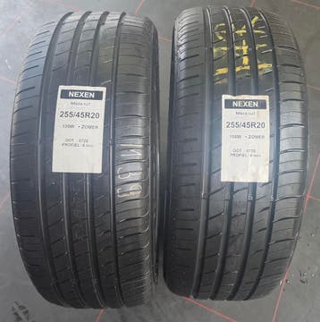 255/45r20 105W Nexen Dot25 6mm. 2 stuks, Auto-onderdelen, Banden en Velgen, Ophalen, 255 mm, Nieuw, Band(en)