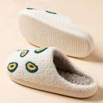 Avocado Pantoffels | Pluche Gevoerd | Maat 36 tot 45, Kleding | Dames, Verzenden, Nieuw, Pantoffels of Sloffen