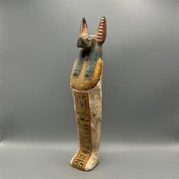 Replica van het oude Egyptische Groot houten standbeeld van